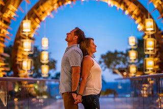 Couple at the arch of Vidanta Los Cabos