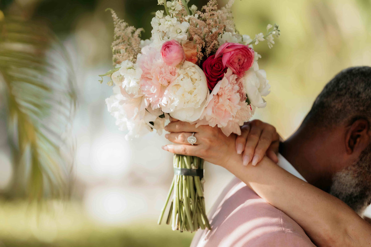 Photograph of a bridal bouquet, captured by a DreamArt photographer