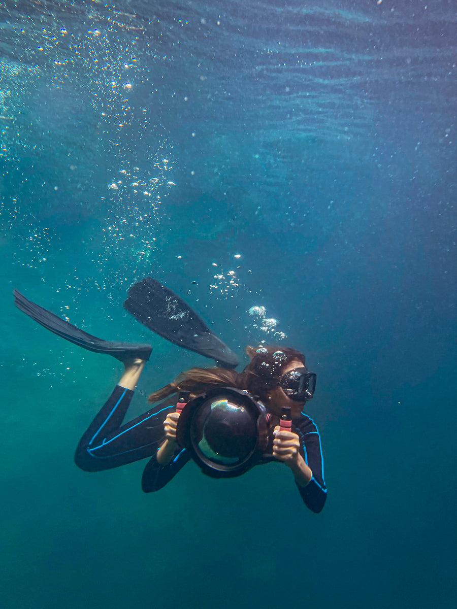 Josefina portrait during underwater session