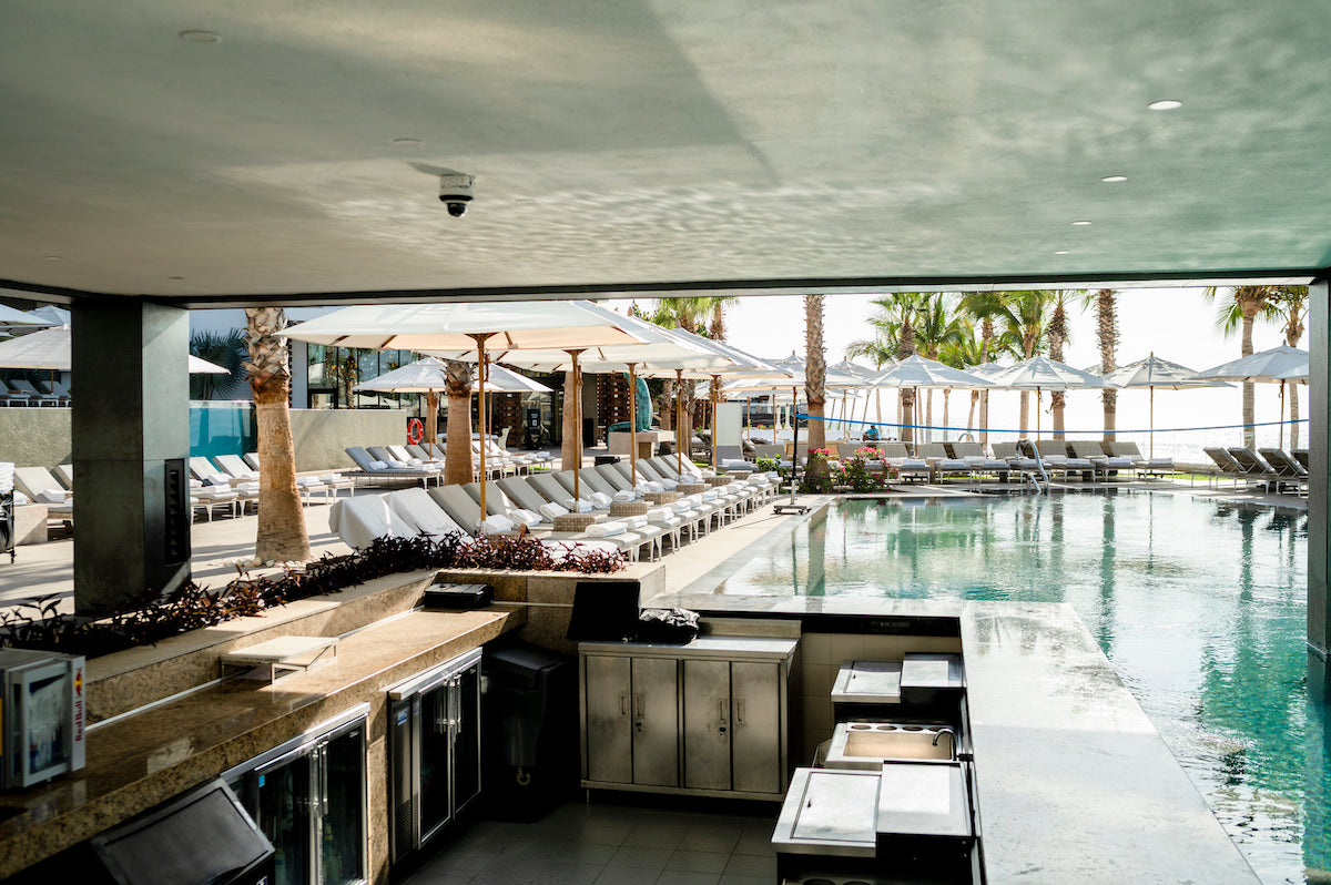 Garza blanca pool Bar